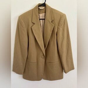Vintage Sellecca Camel Blazer – Oversized 80s Style Minimalist Jacket